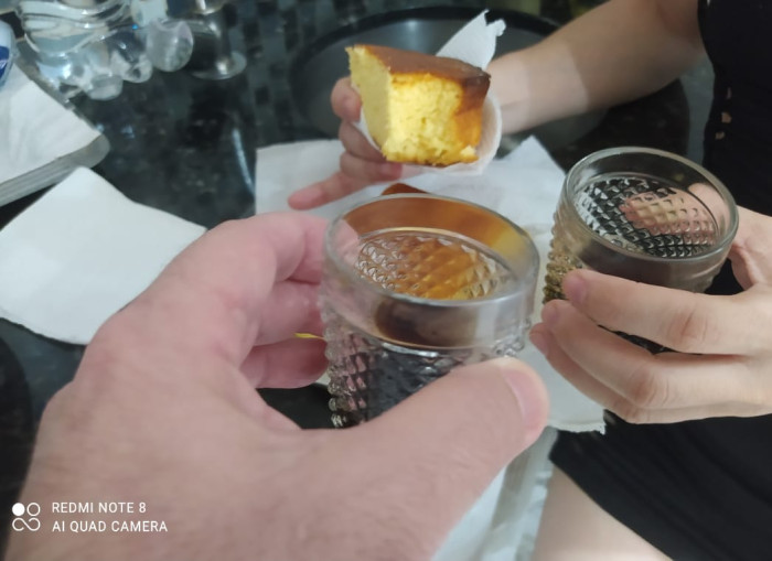 CAFE COM LIS.jpeg